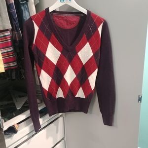 Aritzia Talula sweater size M in EUC